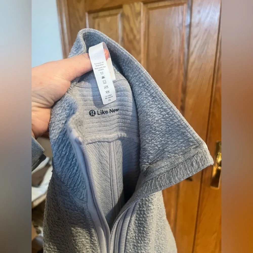 Lululemon Athletica - On Repeat Jacket - Heathered Core Light Gray